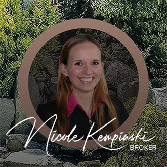 Nicole330x330